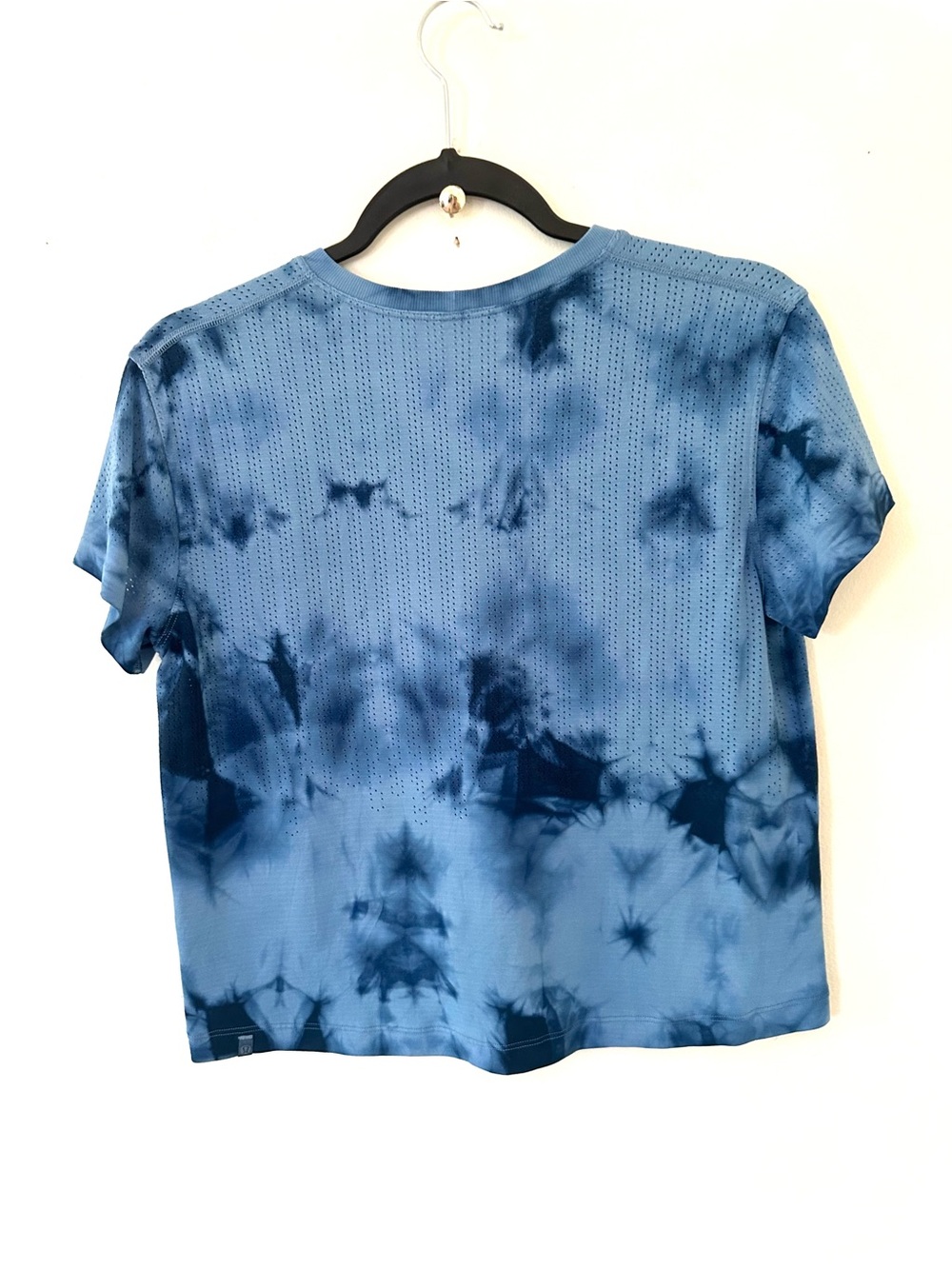 Lululemon Train to Be Short Sleeve Shirt *Marble Dye
Rain Stripe Marble Dye Comm - Picture 9 of 9